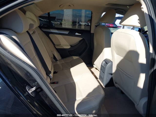 3VWD67AJ9GM392559 Volkswagen Jetta 1.4t Se