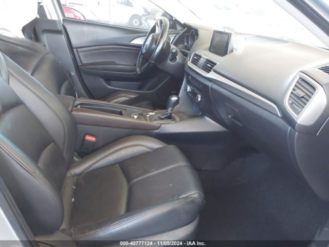 3MZBN1L31JM163466 Mazda Mazda3 Touring