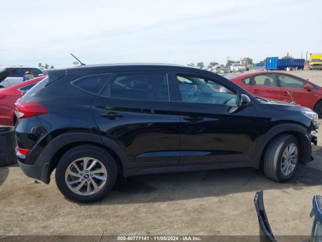 KM8J23A49JU648184 Hyundai TUCSON SE