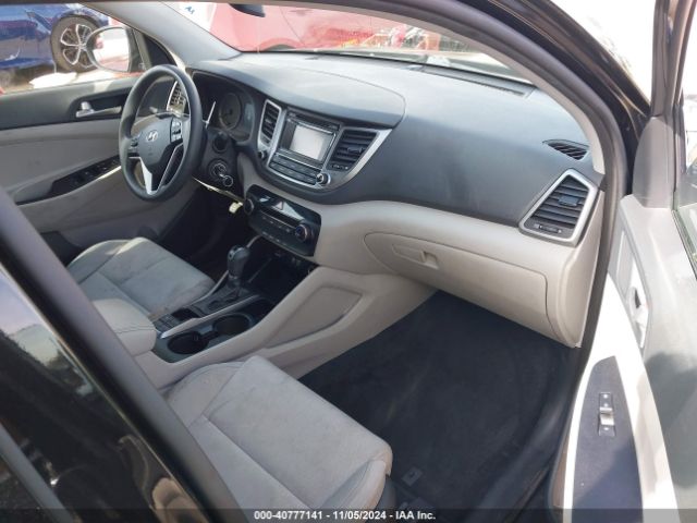 KM8J23A49JU648184 Hyundai TUCSON SE