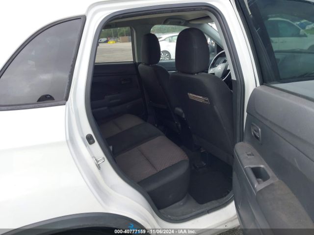 JA4AP3AU3HZ038973 Mitsubishi Outlander Sport 2.0 Le