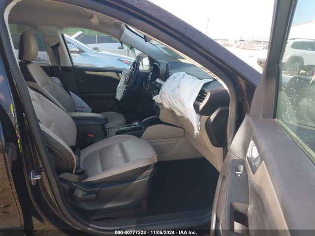 Ford ESCAPE SEL 2021 1FMCU0H64MUB06858 Image 5