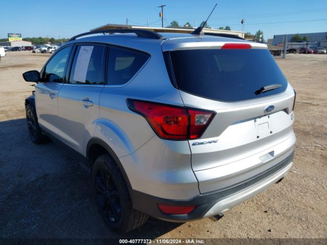 1FMCU0HD8KUC29848 Ford ESCAPE SEL