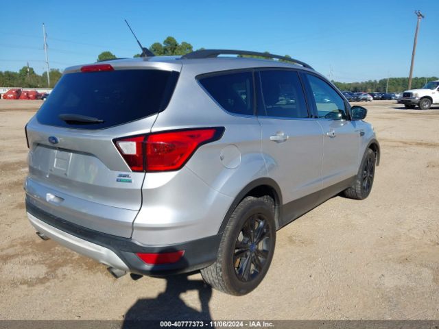 1FMCU0HD8KUC29848 Ford ESCAPE SEL