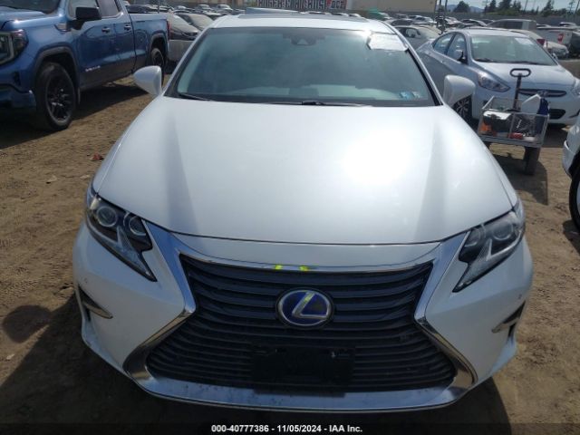 JTHBW1GG8G2121873 Lexus ES 300H