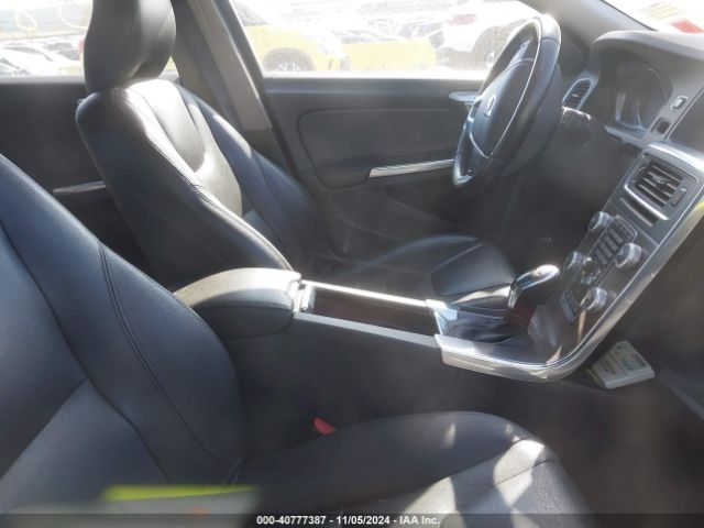 YV140MEK8G1312858 Volvo V60 T5 Premier