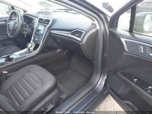 3FA6P0HD5GR363231 Ford FUSION SE