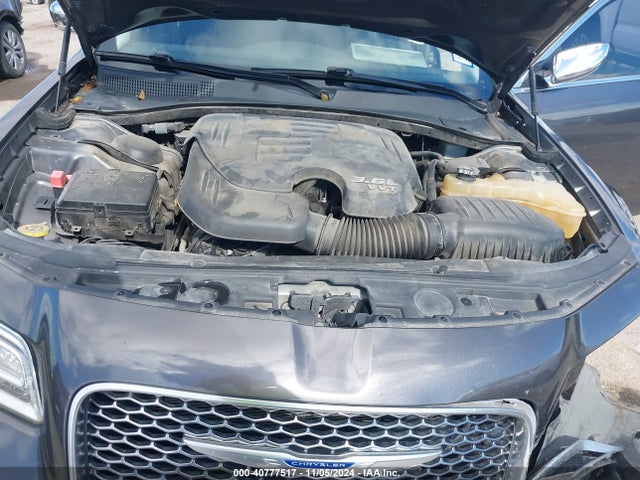 2C3CCAAG1KH569061 Chrysler 300 Touring
