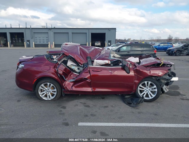 Chrysler 200 Limited 2015 1C3CCCABXFN527775 Image 14
