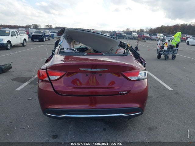 Chrysler 200 Limited 2015 1C3CCCABXFN527775 Image 17
