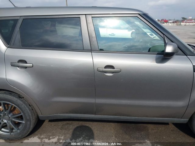 KNDJP3A53H7424013 KIA SOUL +