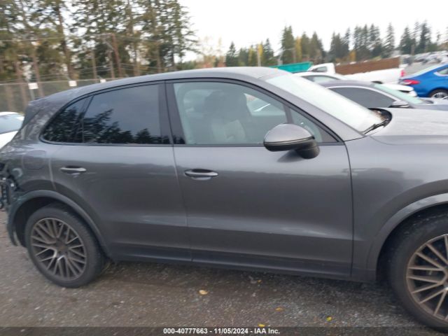 WP1AA2AYXKDA17335 Porsche Cayenne