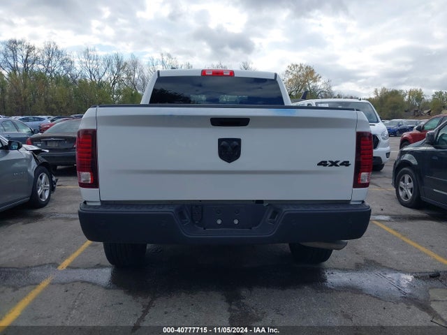 1C6RR7LG1PS580668 RAM 1500 Classic Warlock  4x4 5'7 Box