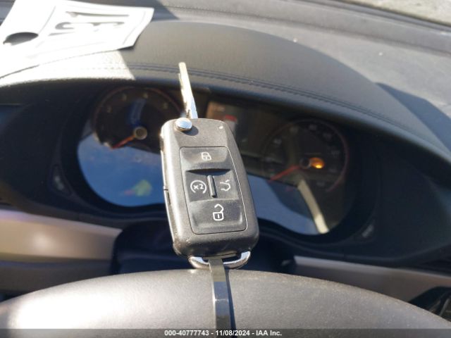 1VWWA7A33LC013723 Volkswagen Passat 2.0t Se