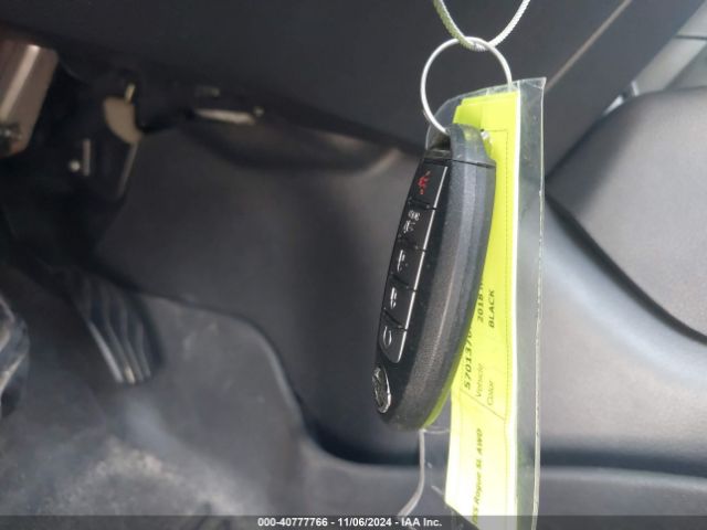 5N1AT2MV6JC802240 Nissan ROGUE SV