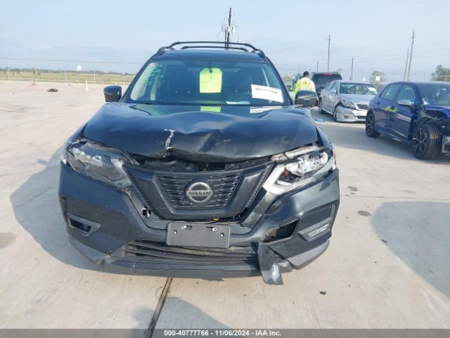 5N1AT2MV6JC802240 Nissan ROGUE SV