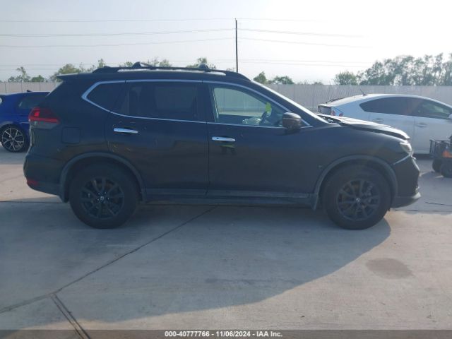 5N1AT2MV6JC802240 Nissan ROGUE SV