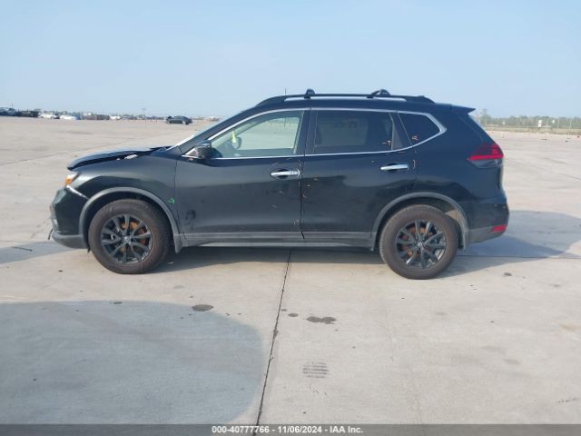 5N1AT2MV6JC802240 Nissan ROGUE SV