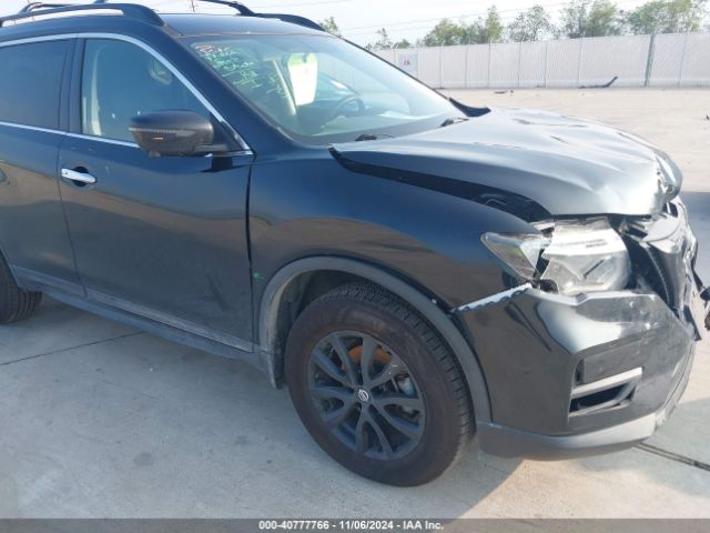 5N1AT2MV6JC802240 Nissan ROGUE SV