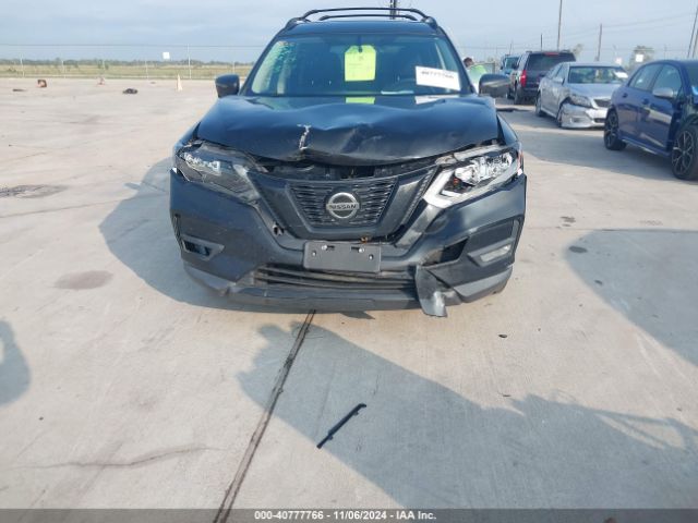 5N1AT2MV6JC802240 Nissan ROGUE SV