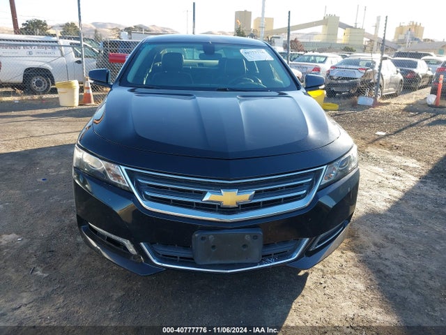 Chevrolet IMPALA 1LT 2018 2G1105S34J9111448 Image 13