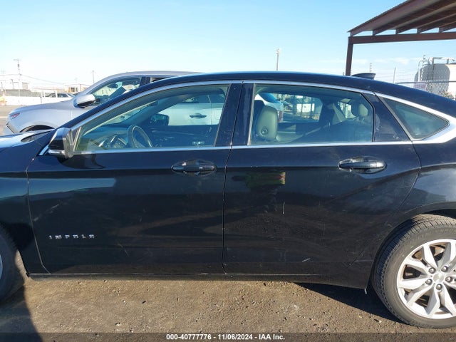 Chevrolet IMPALA 1LT 2018 2G1105S34J9111448 Image 15