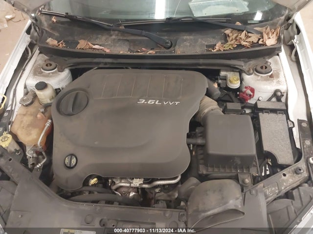 1C3CCBBG1EN157657 Chrysler 200 Touring