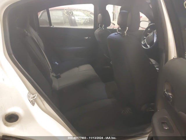 1C3CCBBG1EN157657 Chrysler 200 Touring