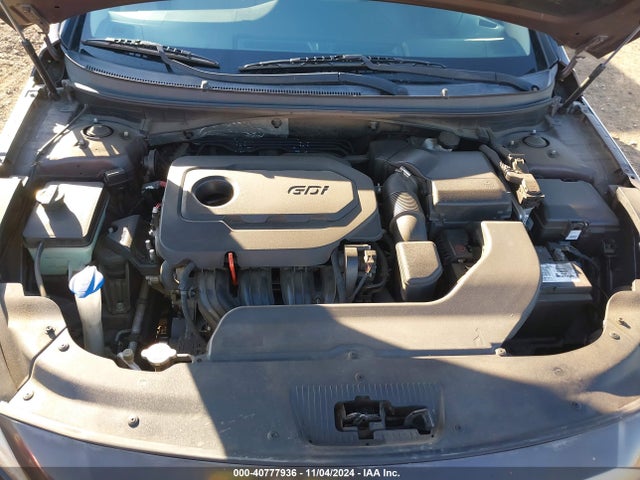 Hyundai SONATA SE 2015 5NPE24AF5FH199780 Image 10