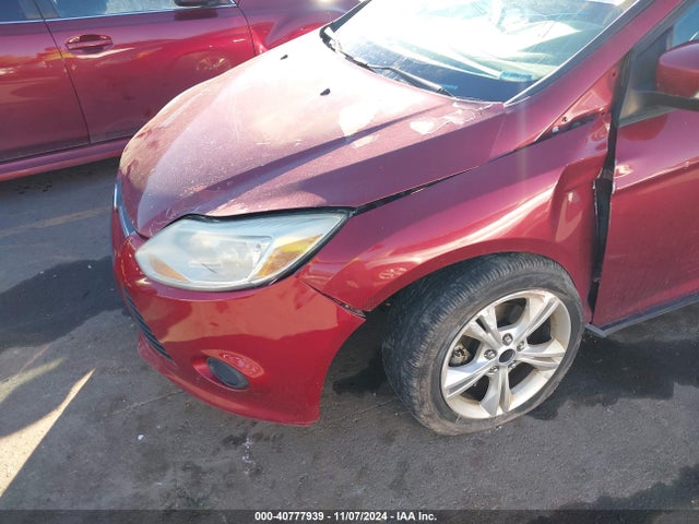 Ford FOCUS SE 2014 1FADP3K24EL400944 Image 6