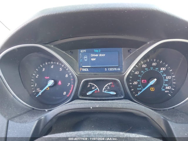 Ford FOCUS SE 2014 1FADP3K24EL400944 Image 7