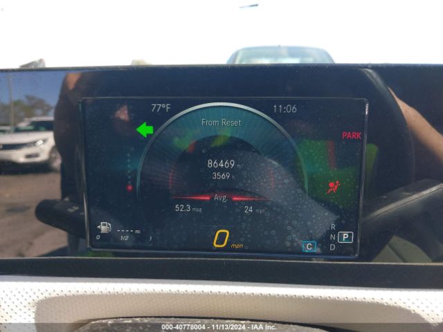 W1K3G4EB9LJ224172 Mercedes-Benz A 220