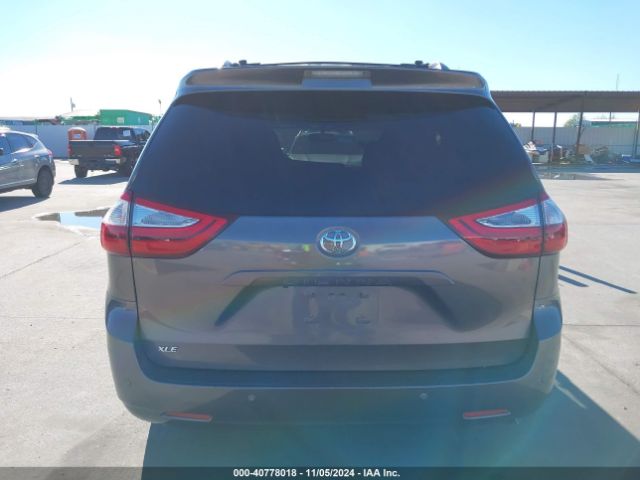 5TDYZ3DC9HS886455 Toyota Sienna Xle/limited