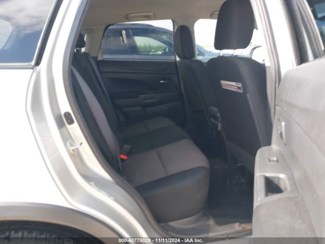 JA4AP3AU8JZ023505 Mitsubishi Outlander Sport 2.0 Le