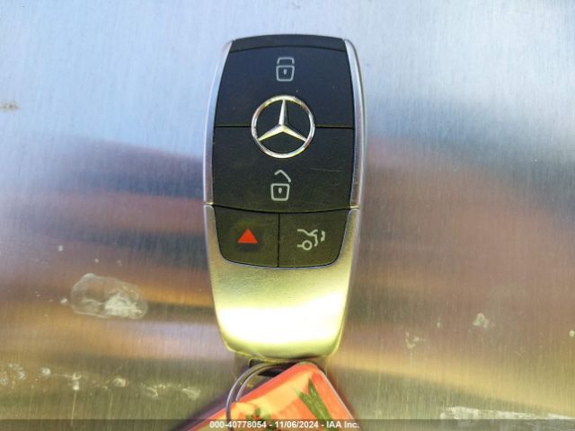 WDD3G4EB9KW021039 Mercedes-Benz A 220