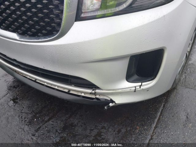 KNDMC5C17G6183138 KIA Sedona Sx