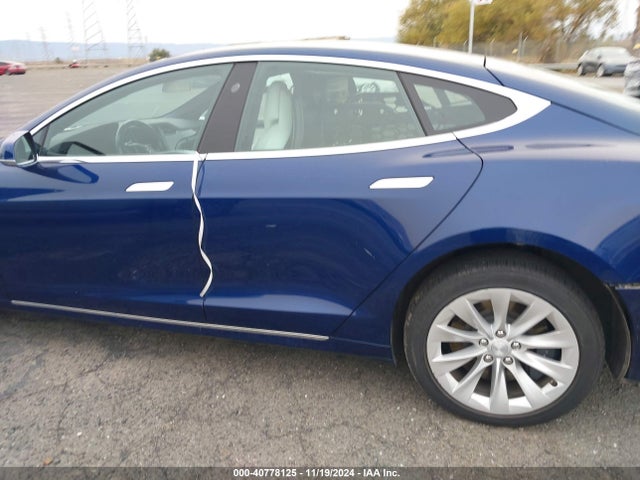 Tesla Model S 100d/75d/p100d 2018 5YJSA1E2XJF291390 Image 14