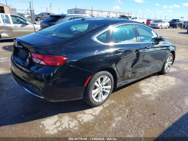 Chrysler 200 Limited 2015 1C3CCCAB7FN611536 Image 4