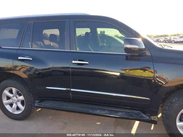 Lexus 460 2016 JTJBM7FX8G5144030 Image 14