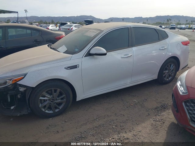 KIA Optima Lx 2019 5XXGT4L36KG342203 Image 2