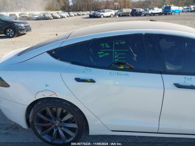5YJSA1E15HF178562 Tesla Model S 60/75