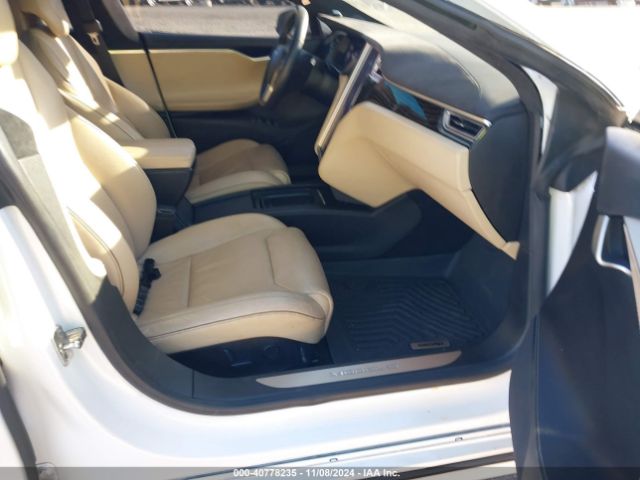 5YJSA1E15HF178562 Tesla Model S 60/75