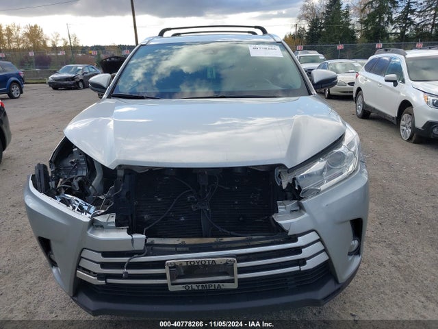Toyota Highlander Xle 2017 5TDJZRFH7HS366302 Image 12