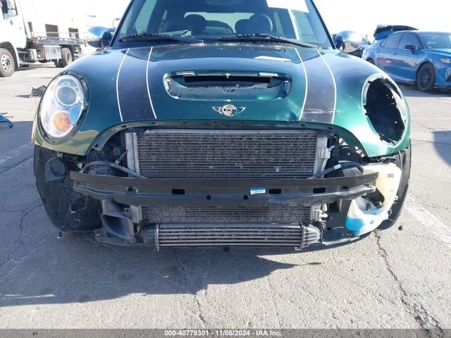 2011 MINI COOPER S WMWSV3C59BTY24418 Photo 5