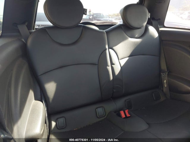 2011 MINI COOPER S WMWSV3C59BTY24418 Photo 7
