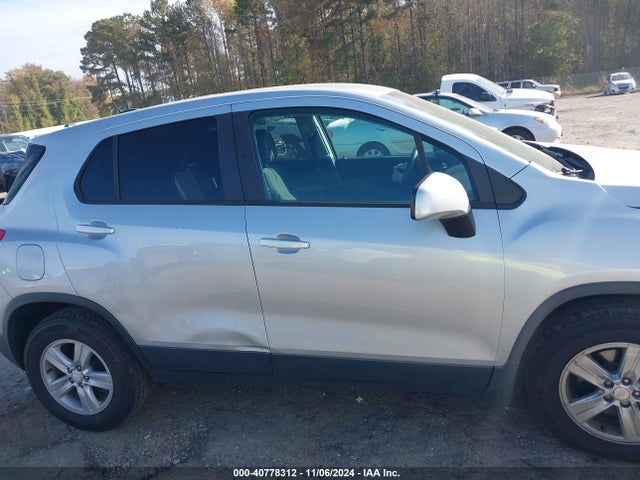 Chevrolet Trax Fwd Ls 2020 3GNCJKSB4LL222804 Image 13