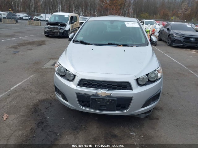 Chevrolet Sonic Lt Auto 2014 1G1JC5SH6E4214706 Image 6