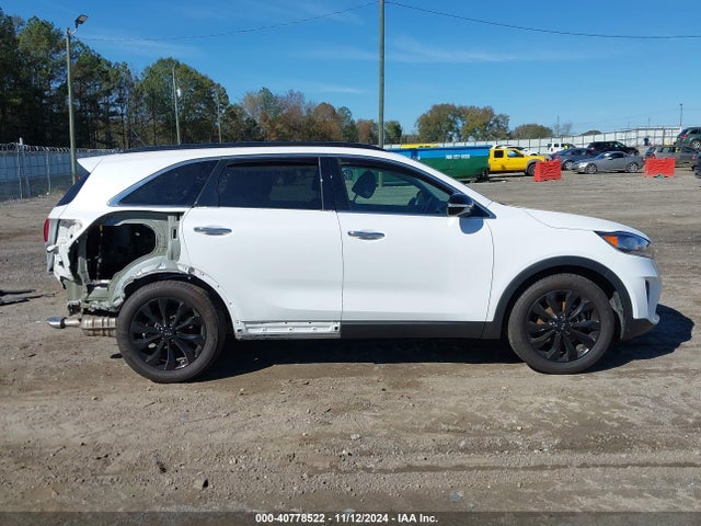 KIA Sorento 3.3l S 2019 5XYPG4A50KG604270 Image 14