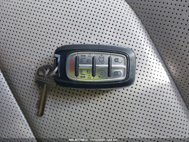 2C4RC1N72HR666126 Chrysler Pacifica Hybrid Platinum