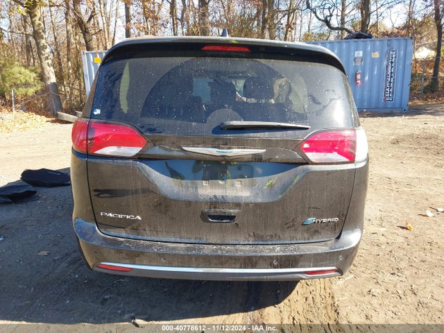 2C4RC1N72HR666126 Chrysler Pacifica Hybrid Platinum